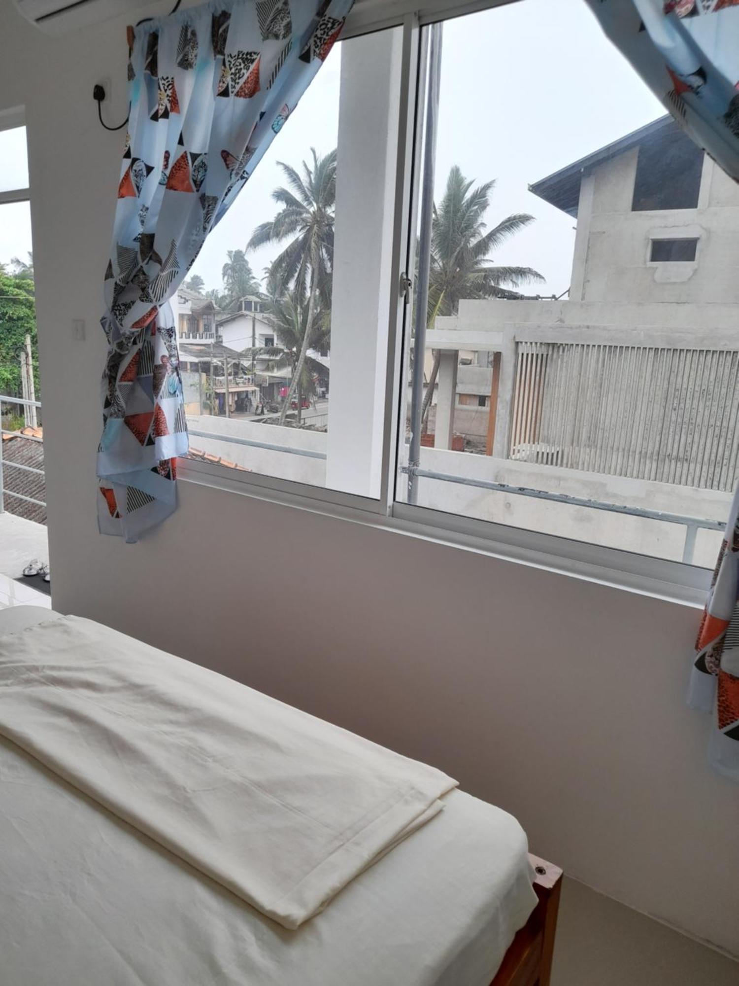 Hotel Remember Hikkaduwa Bagian luar foto