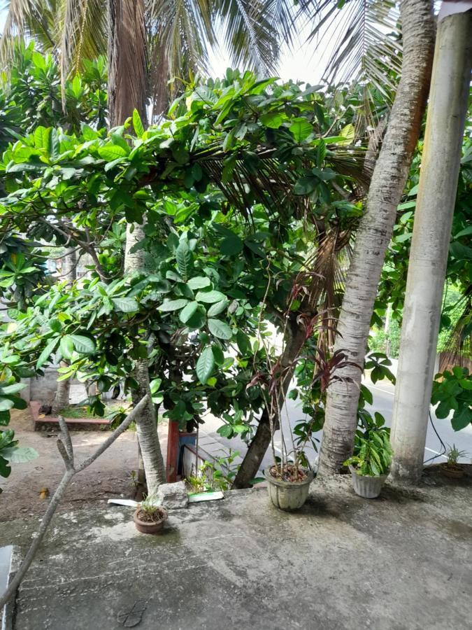 Hotel Remember Hikkaduwa Bagian luar foto