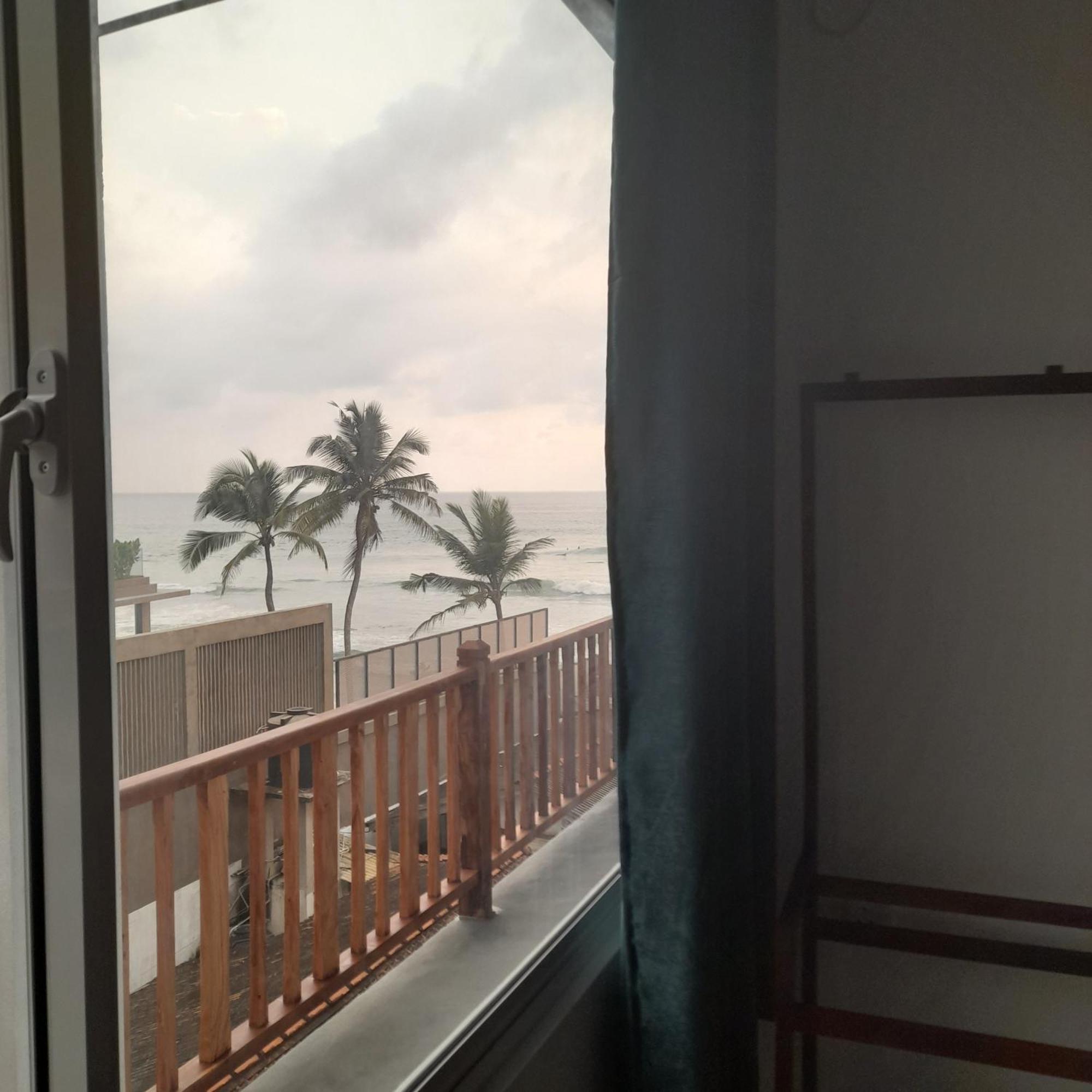 Hotel Remember Hikkaduwa Bagian luar foto