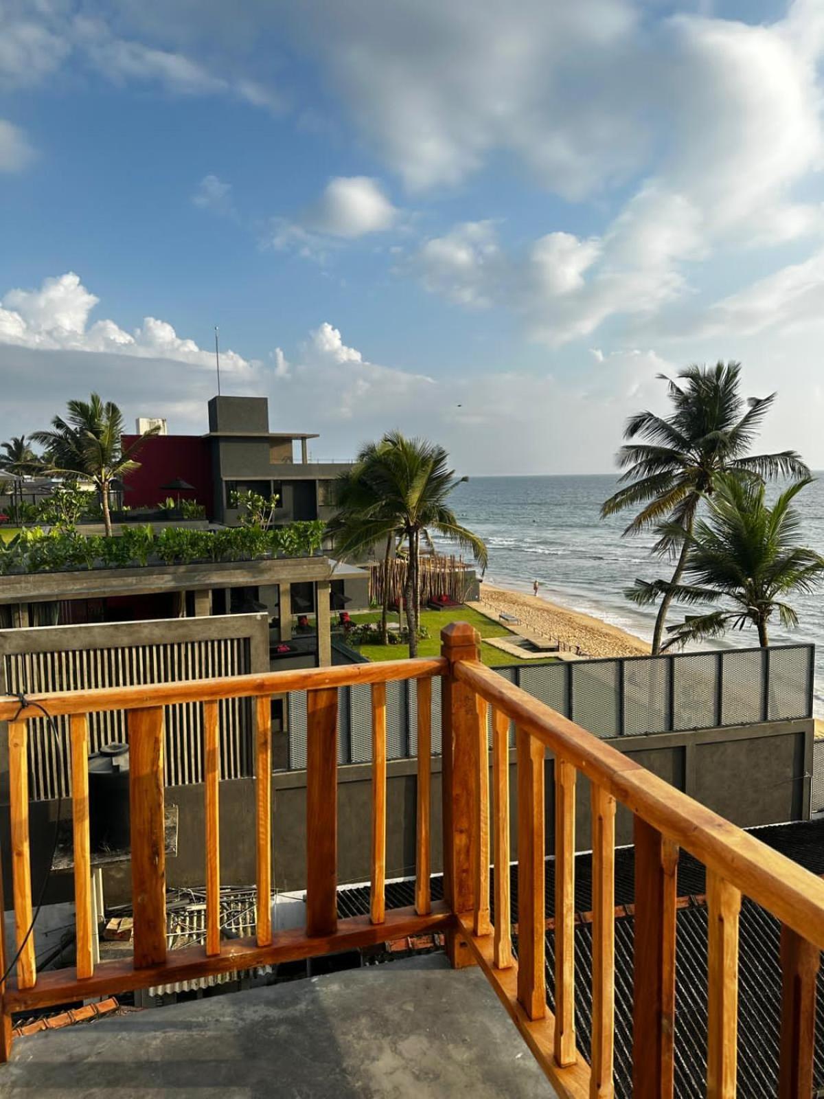 Hotel Remember Hikkaduwa Bagian luar foto
